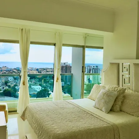 Luxury Apart With Sea View, Spa, Cine, Pool ,
